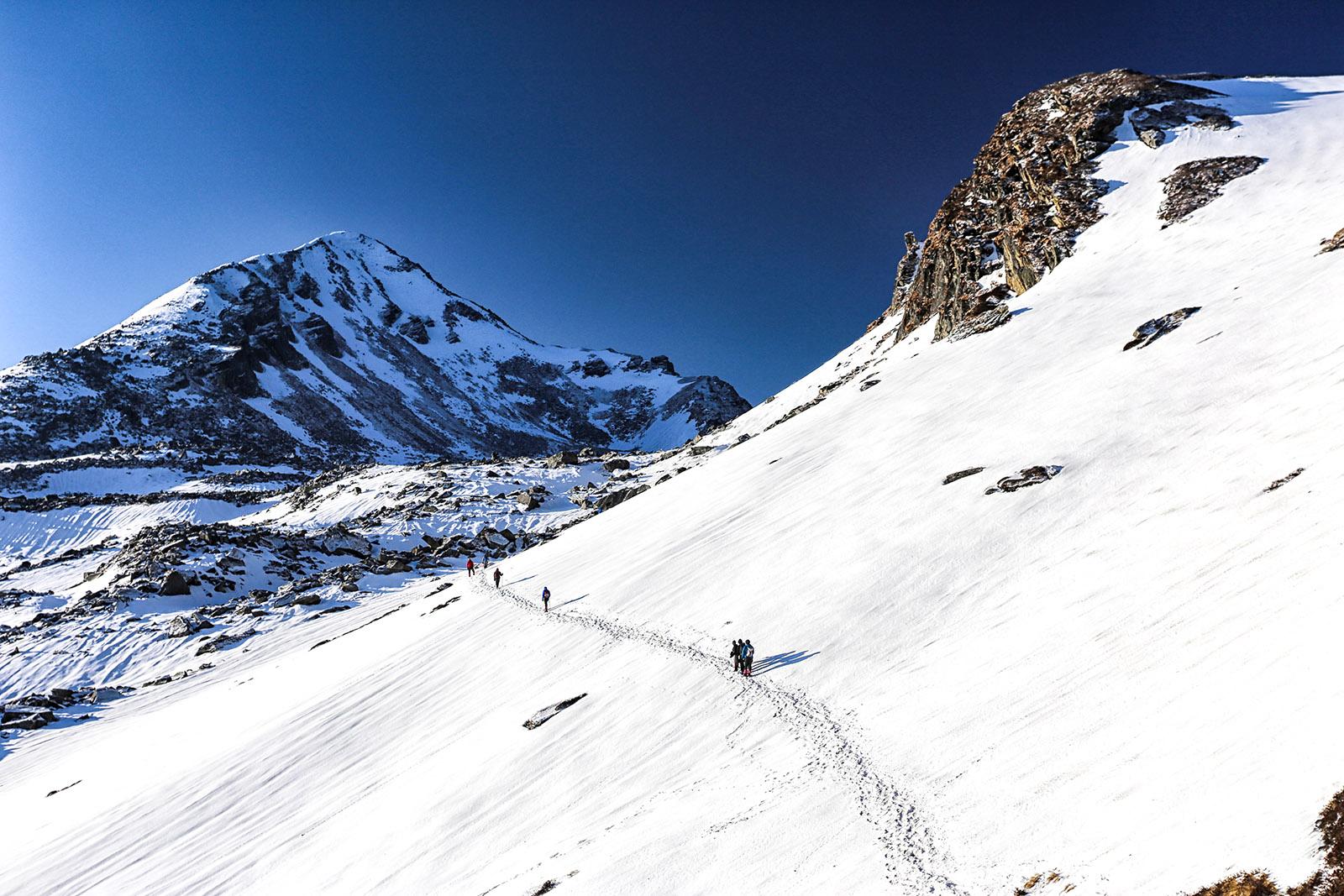 The Pangarchulla summit ridge in the Himalaya
