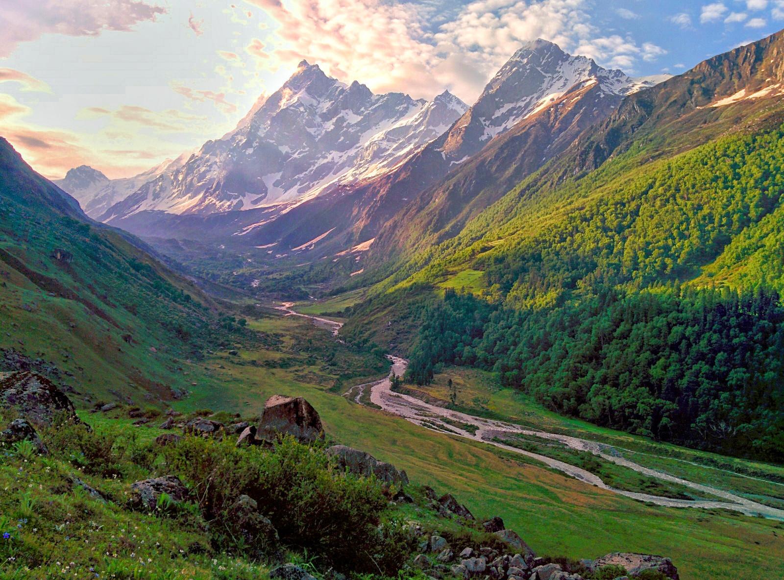 Har Ki Dun trek
