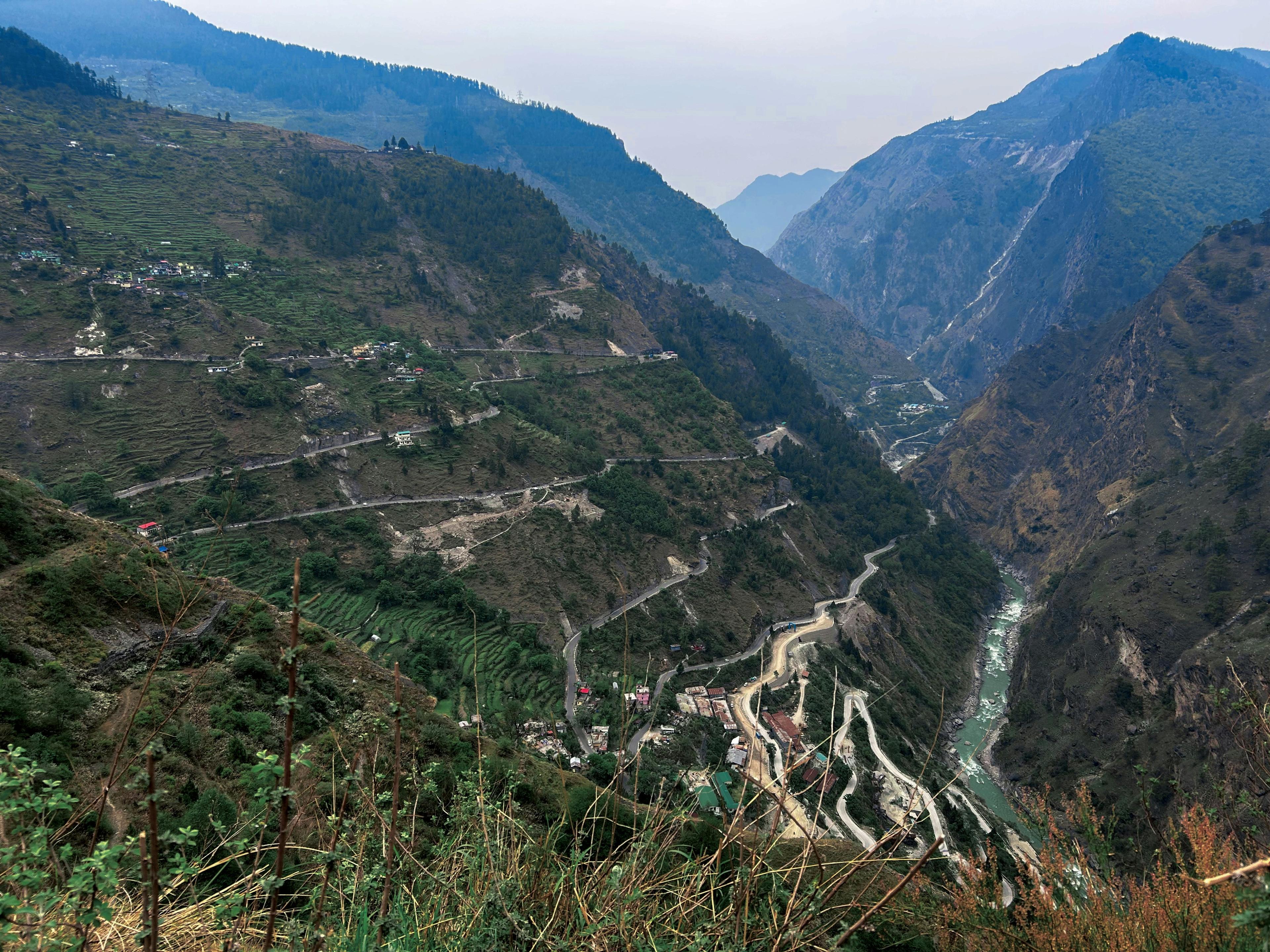 Pangarchulla Peak Trek: A Complete Guide to One of Uttarakhand’s Most Thrilling Summit Treks — image 1