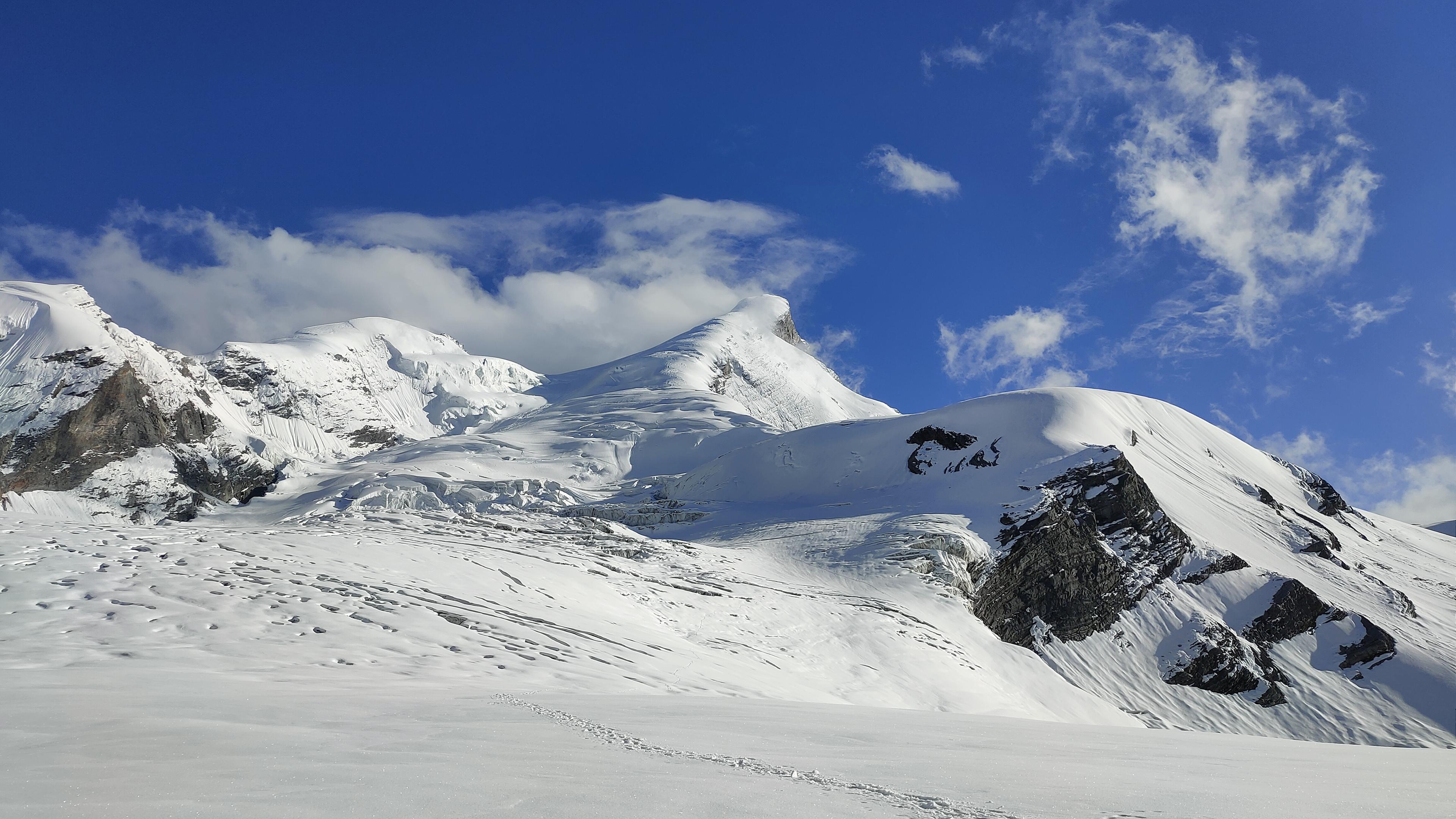 Black Peak (Kalanag) scenery 4