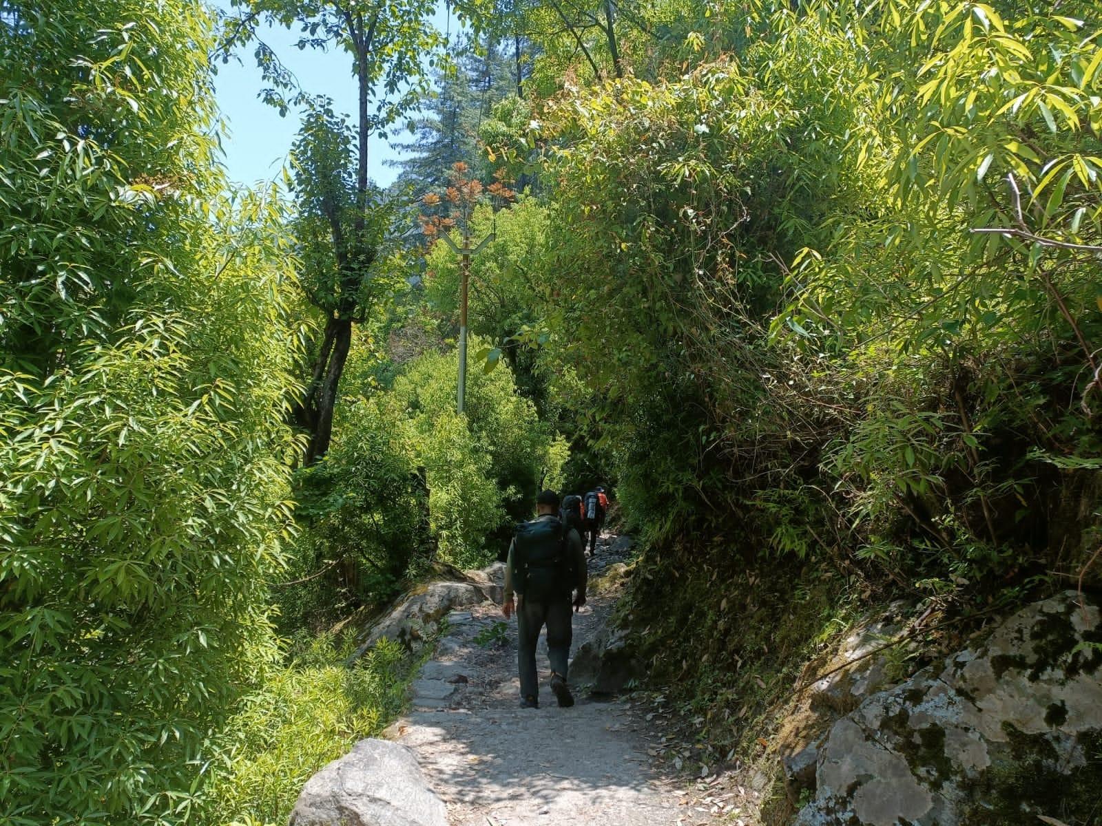 Black Peak (Kalanag) scenery 10