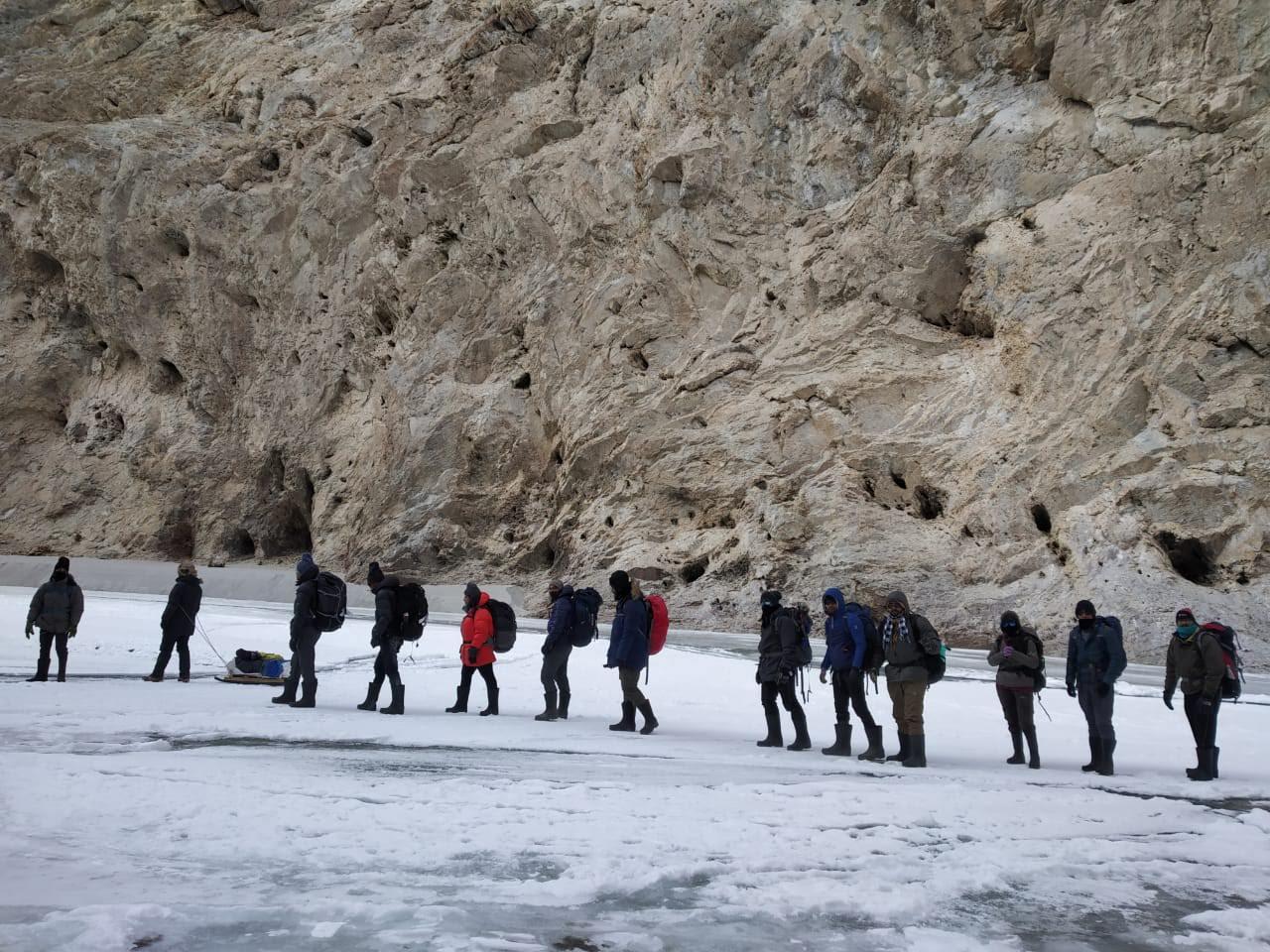 Chadar — Frozen River scenery 9