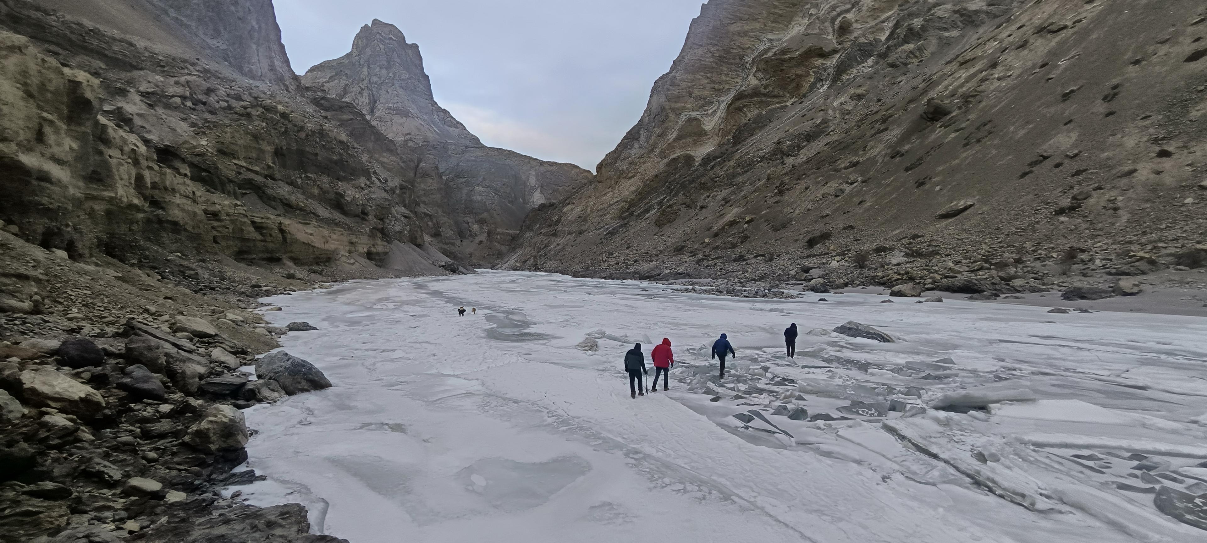 Chadar — Frozen River — Walking the ice of the Zanskar