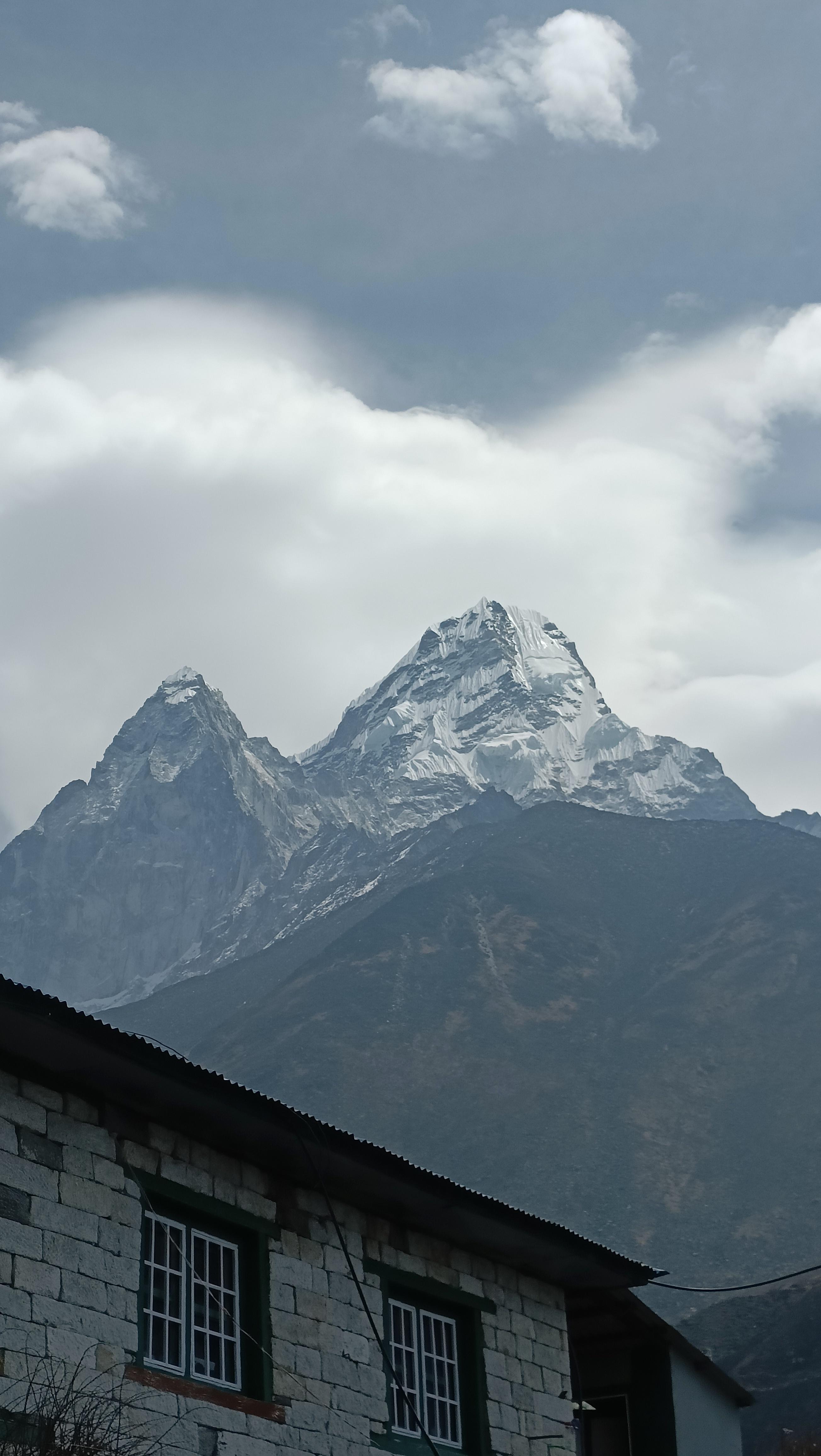 Everest Base Camp scenery 6