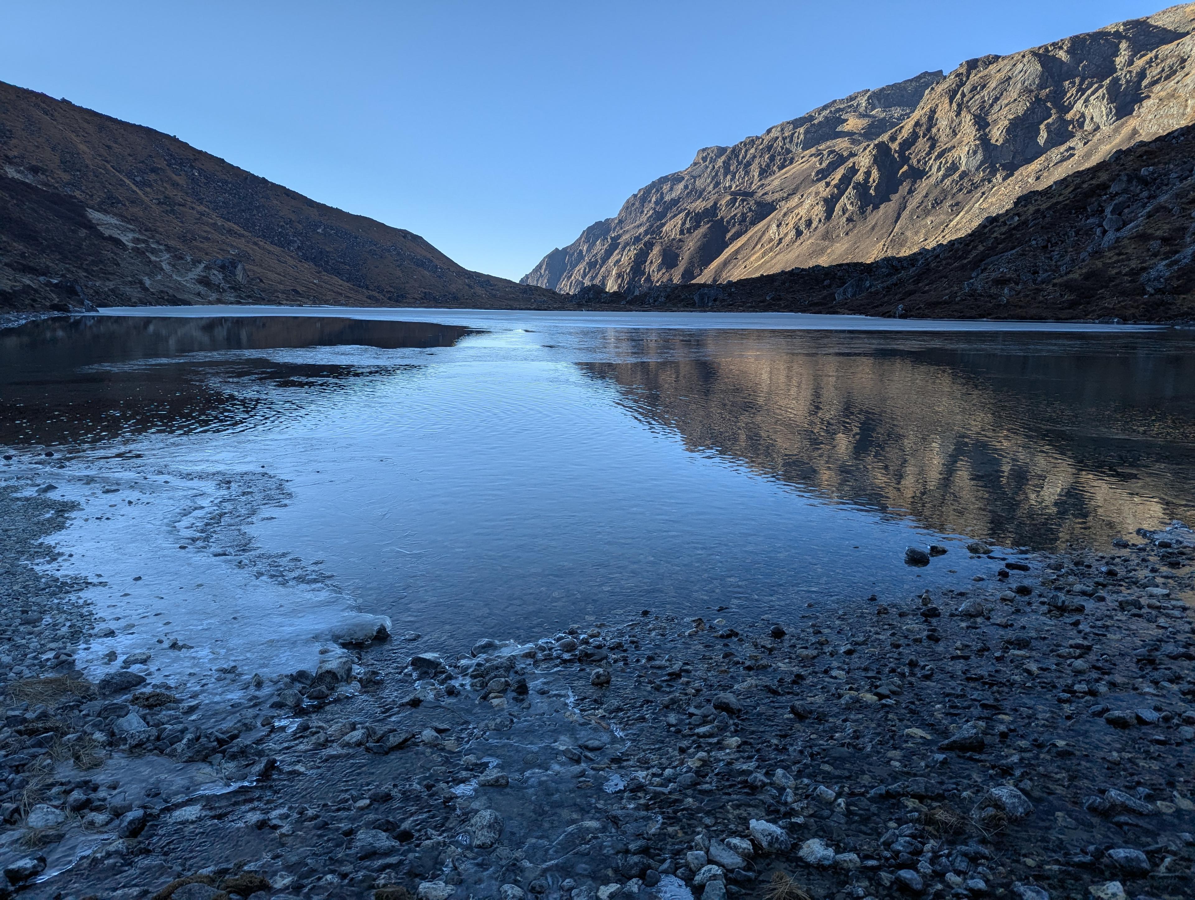 Goechala — Sunrise on the wall of Kanchenjunga