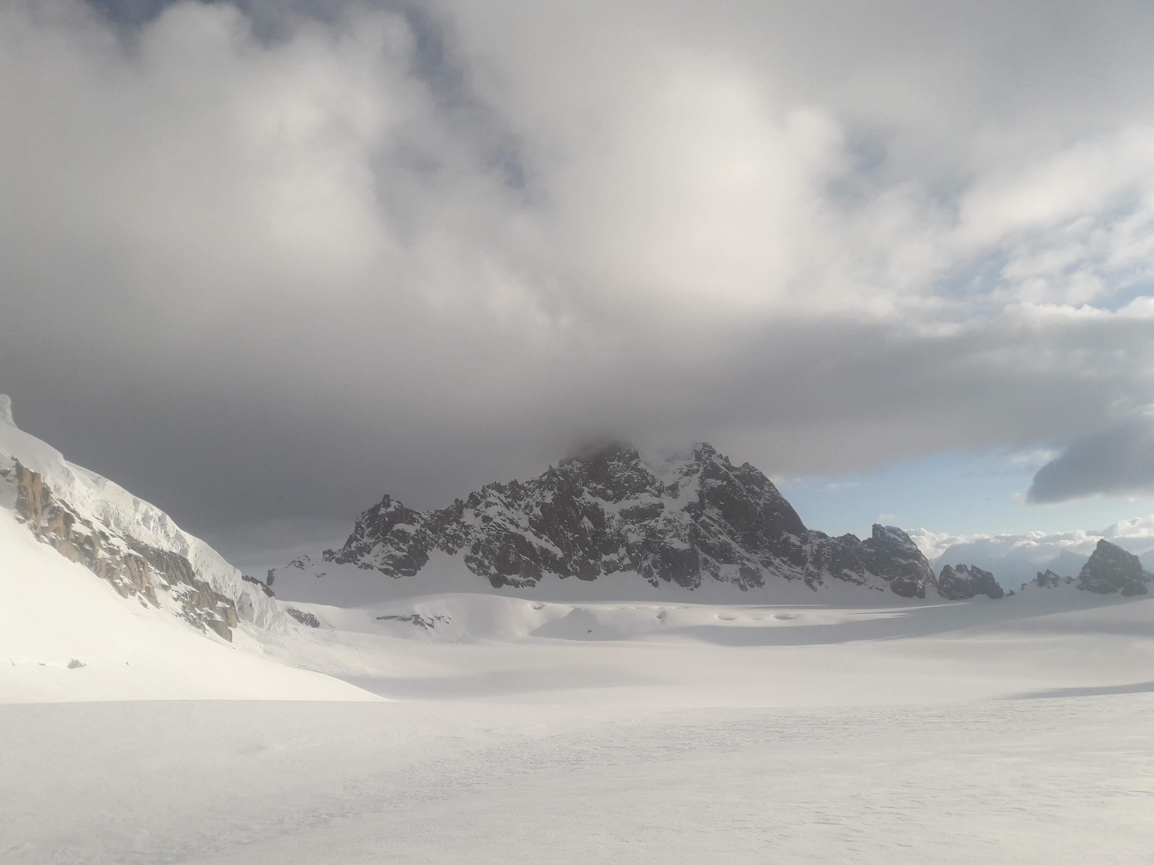 Indrasan Peak scenery 8