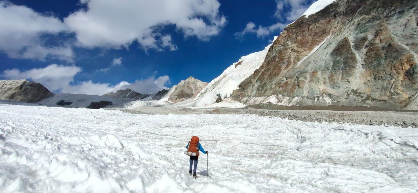 Kalindi Khal Trek scenery 19