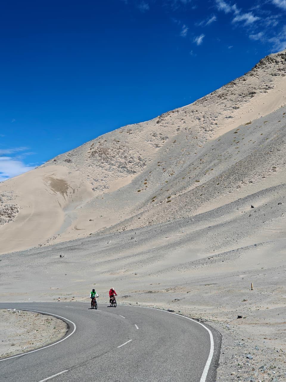 Manali–Leh Cycling Expedition scenery 12