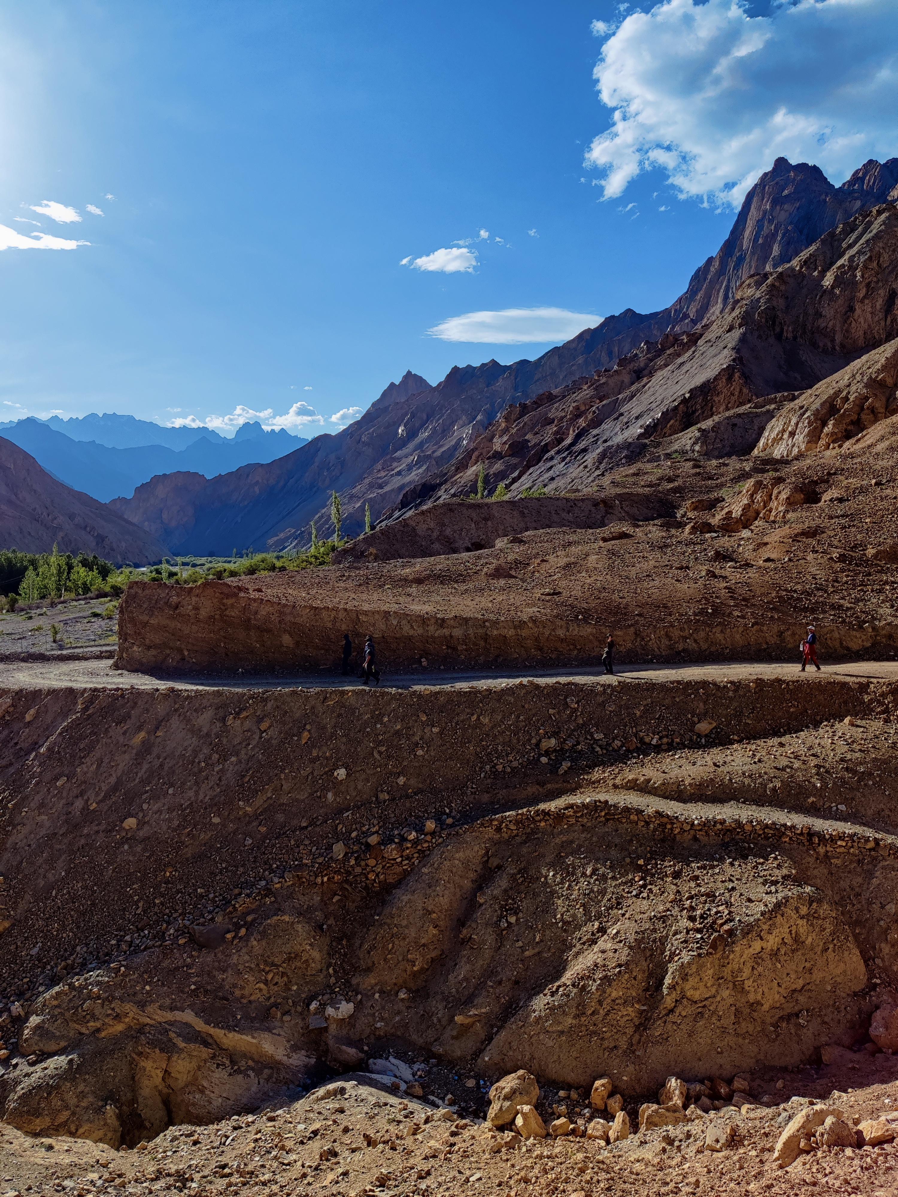 Markha Valley scenery 9