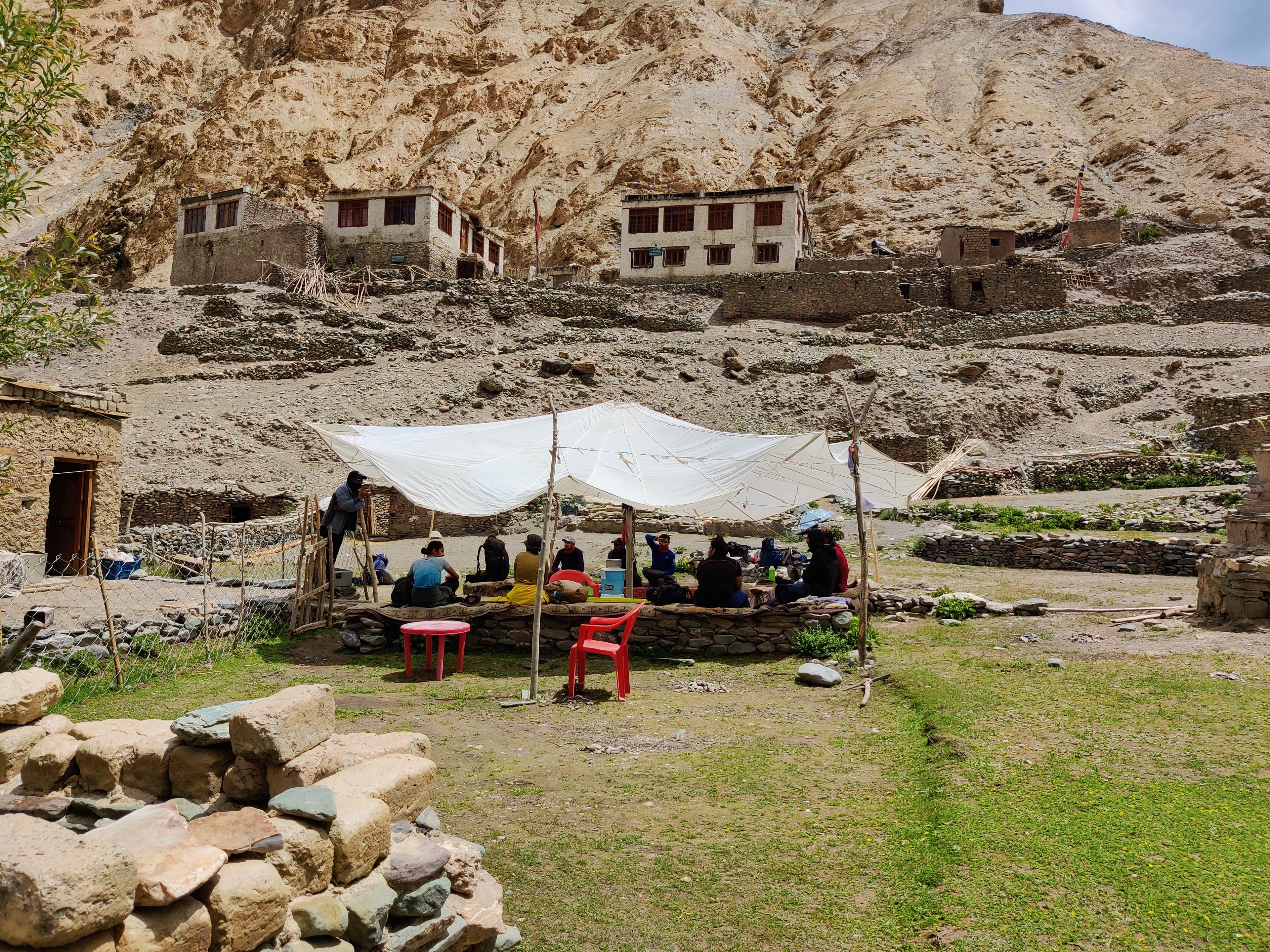 Markha Valley scenery 5