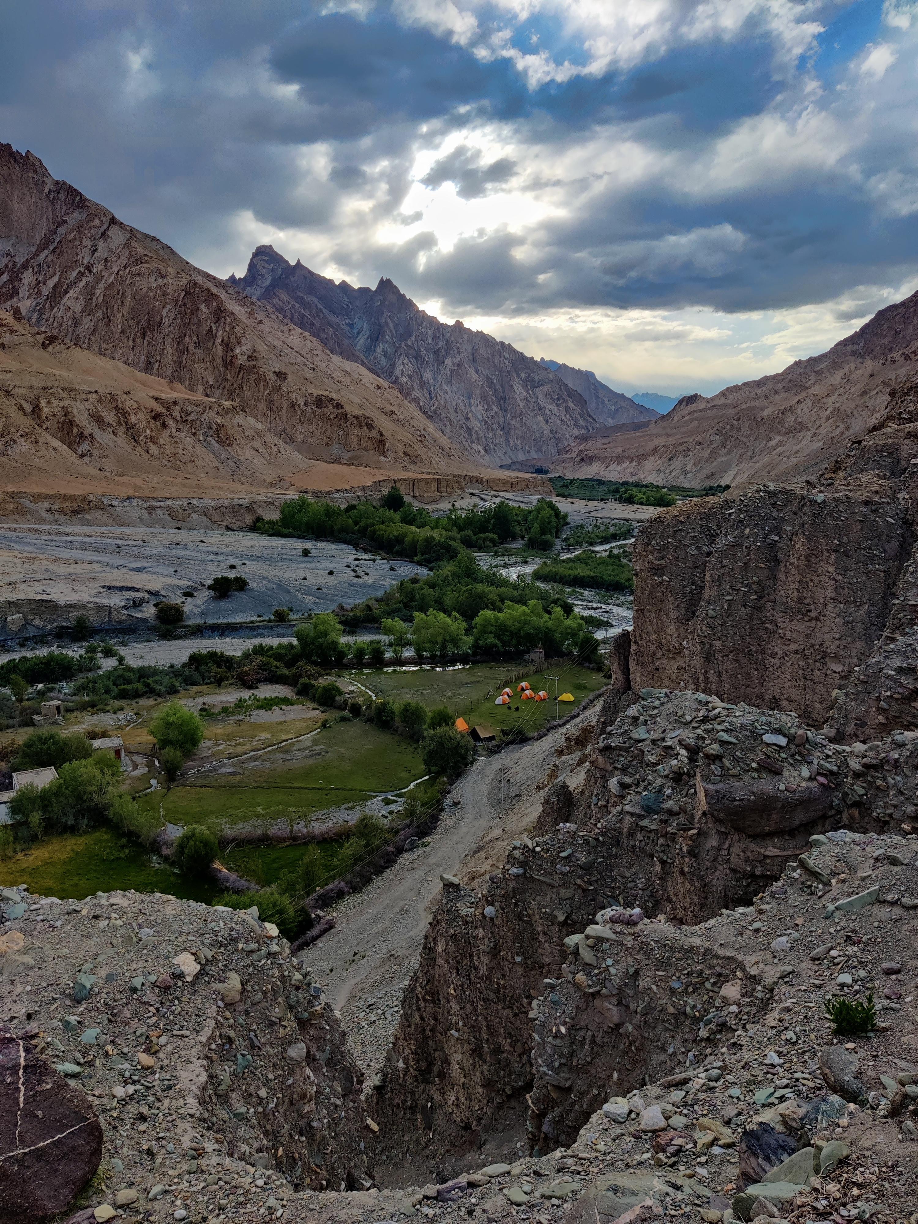 Markha Valley scenery 10