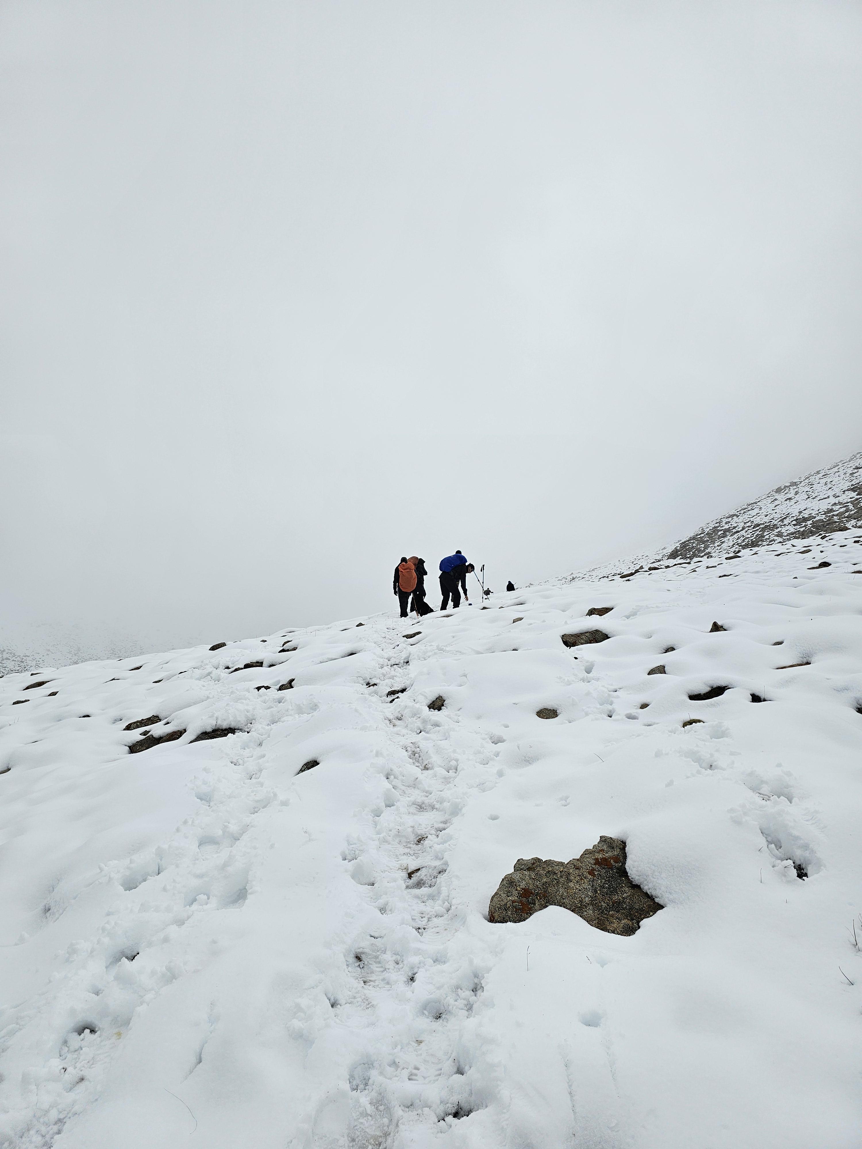 Mentok Kangri scenery 12