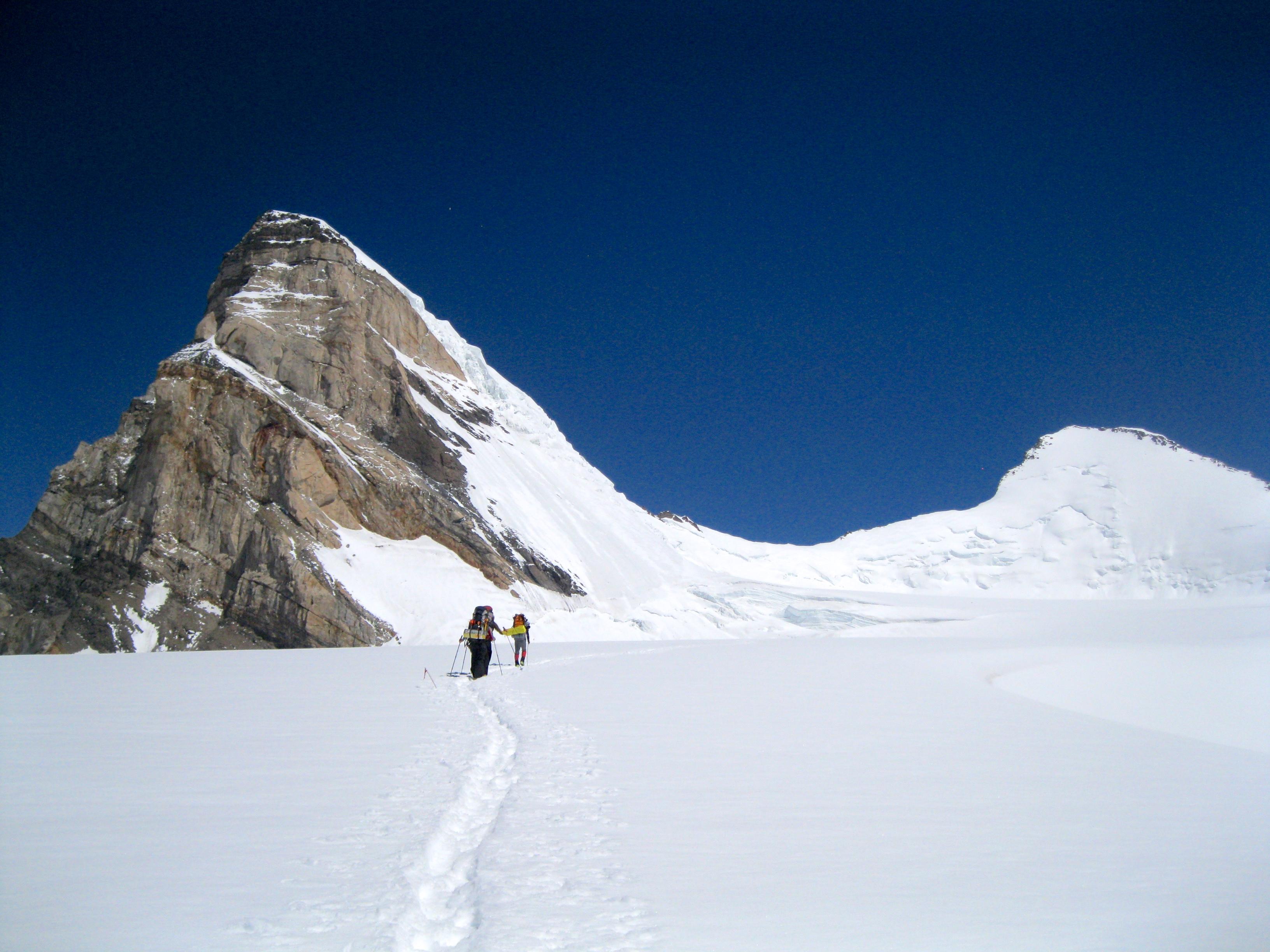 Mt. Kun — Nun's 7,077 m twin above the Suru valley