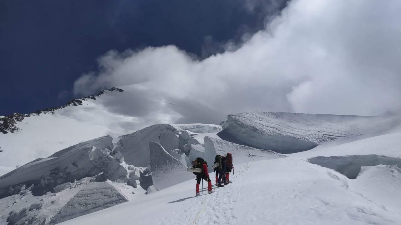 Mt. Nun — The roof of the Suru valley — a 7,000 m Himalayan giant