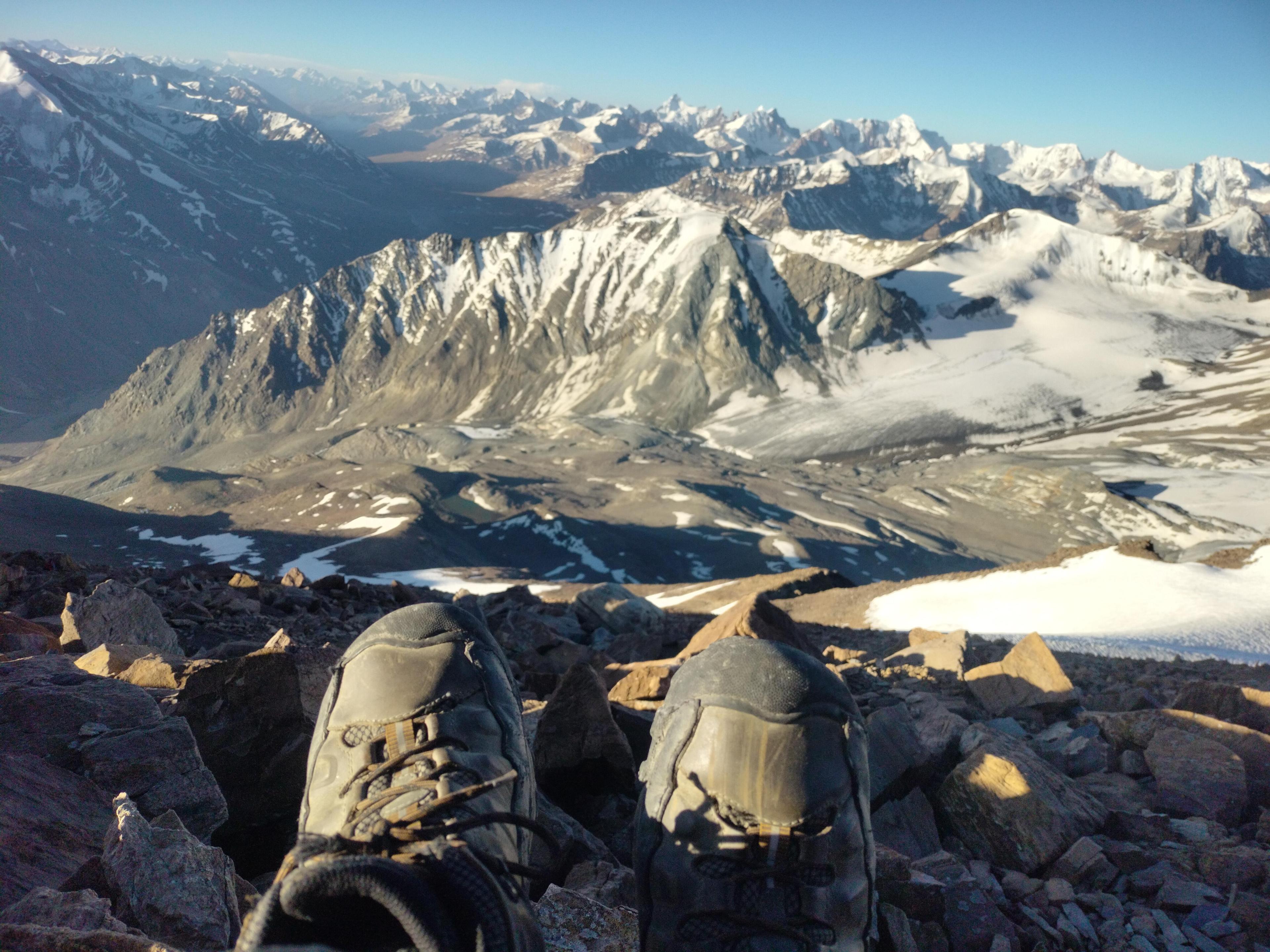 Mt. Yunam Peak scenery 9