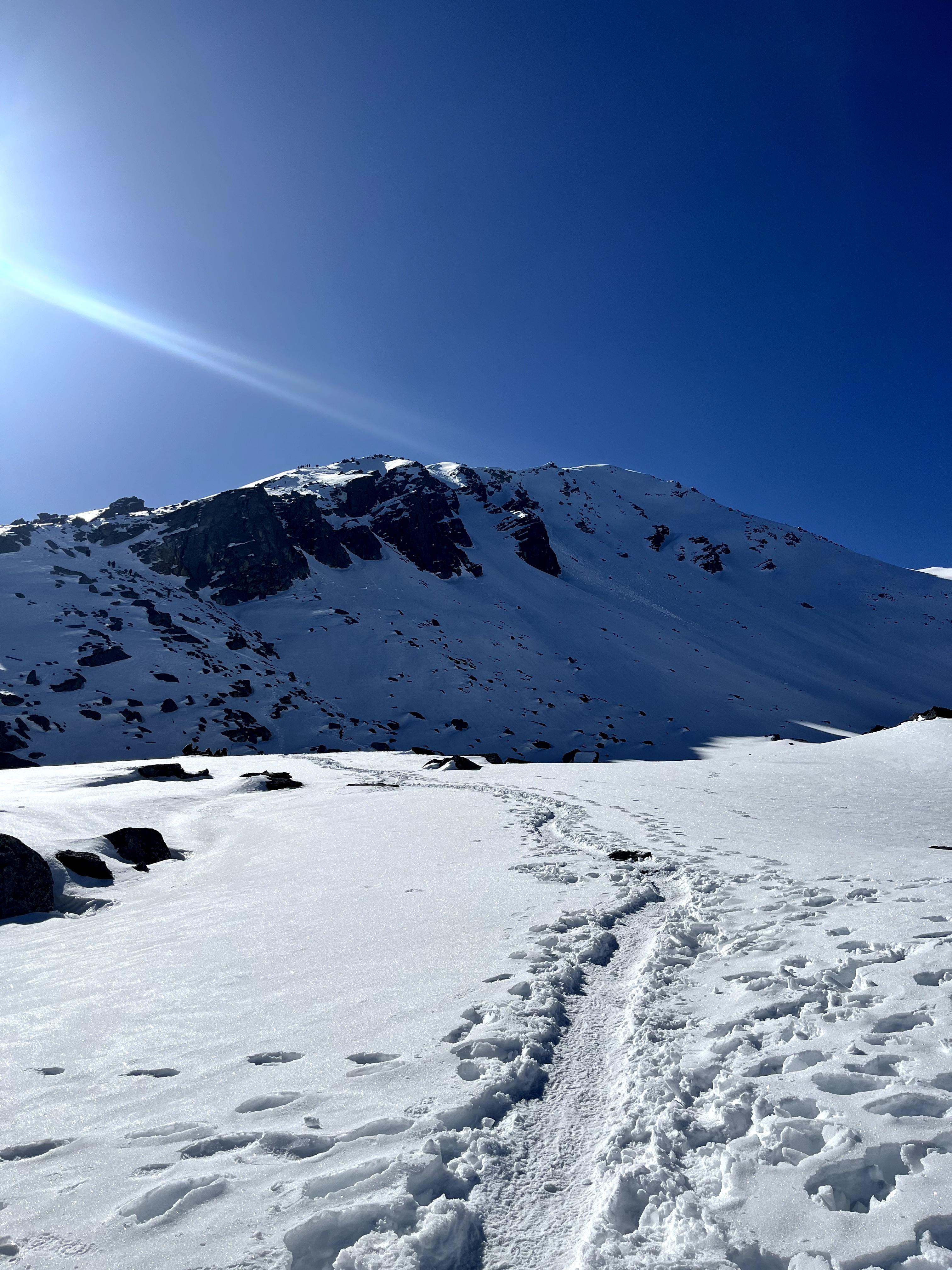 Pangarchulla Peak scenery 5