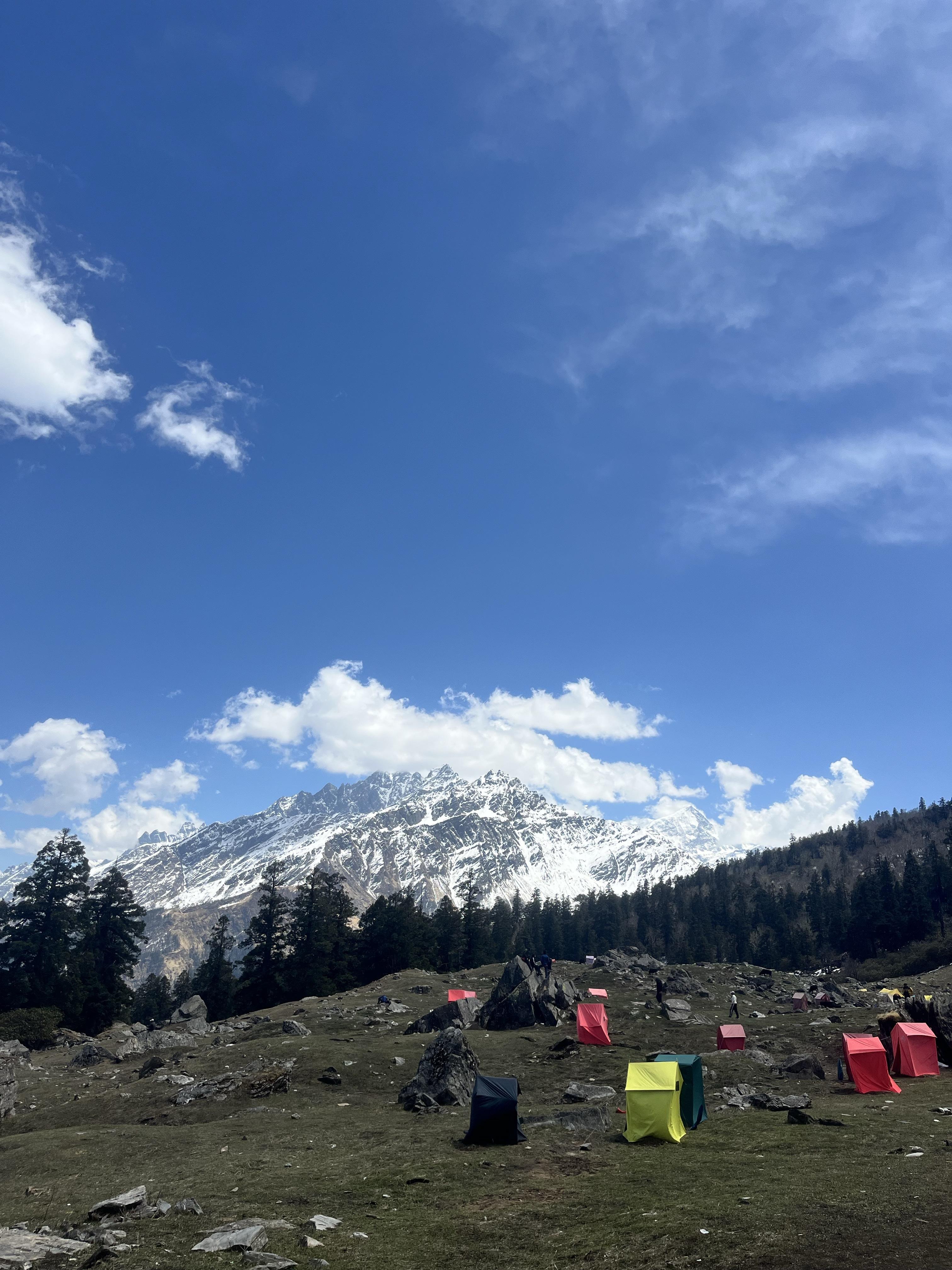 Pangarchulla Peak scenery 8