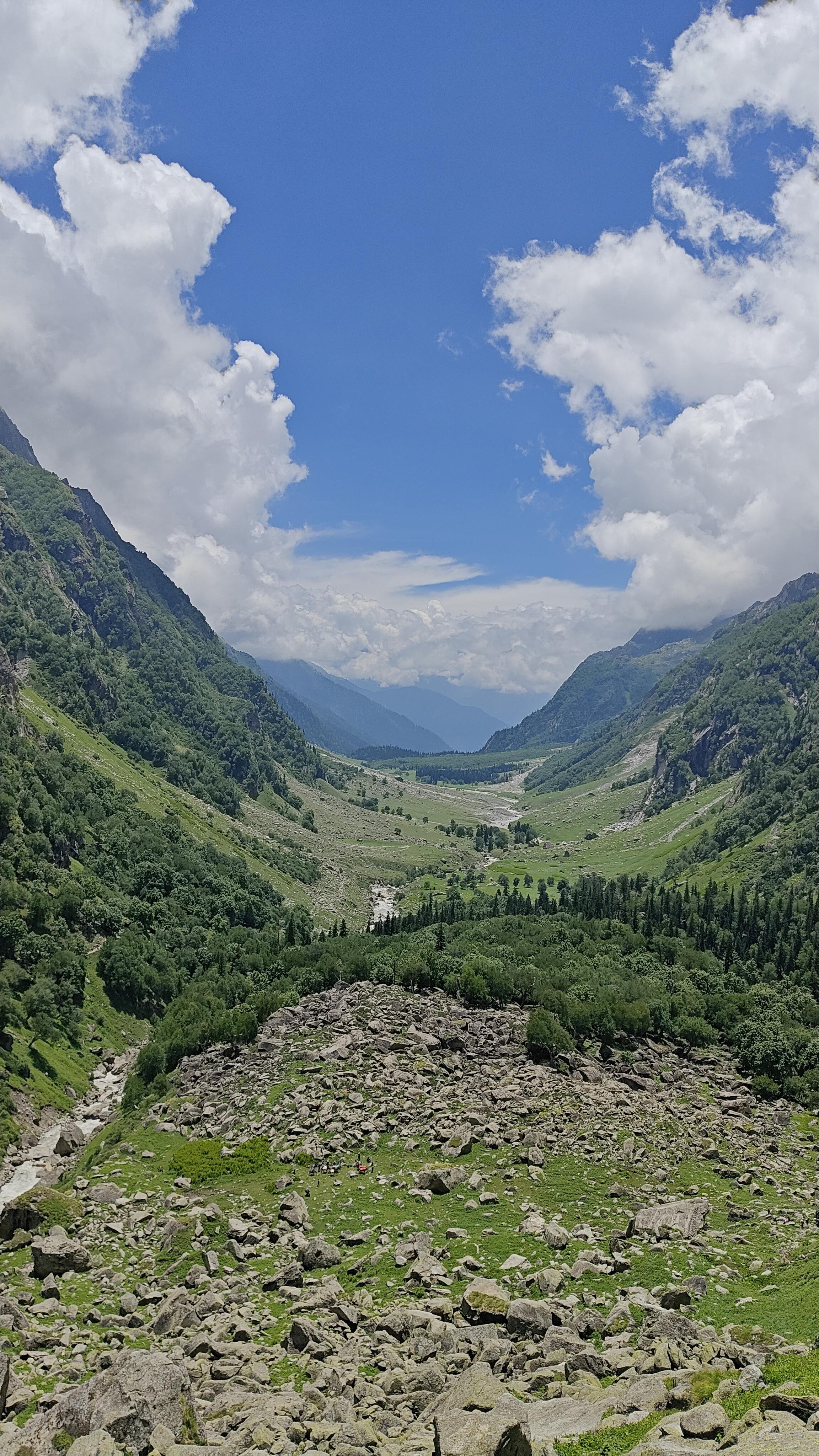 Pin Bhaba Pass scenery 6
