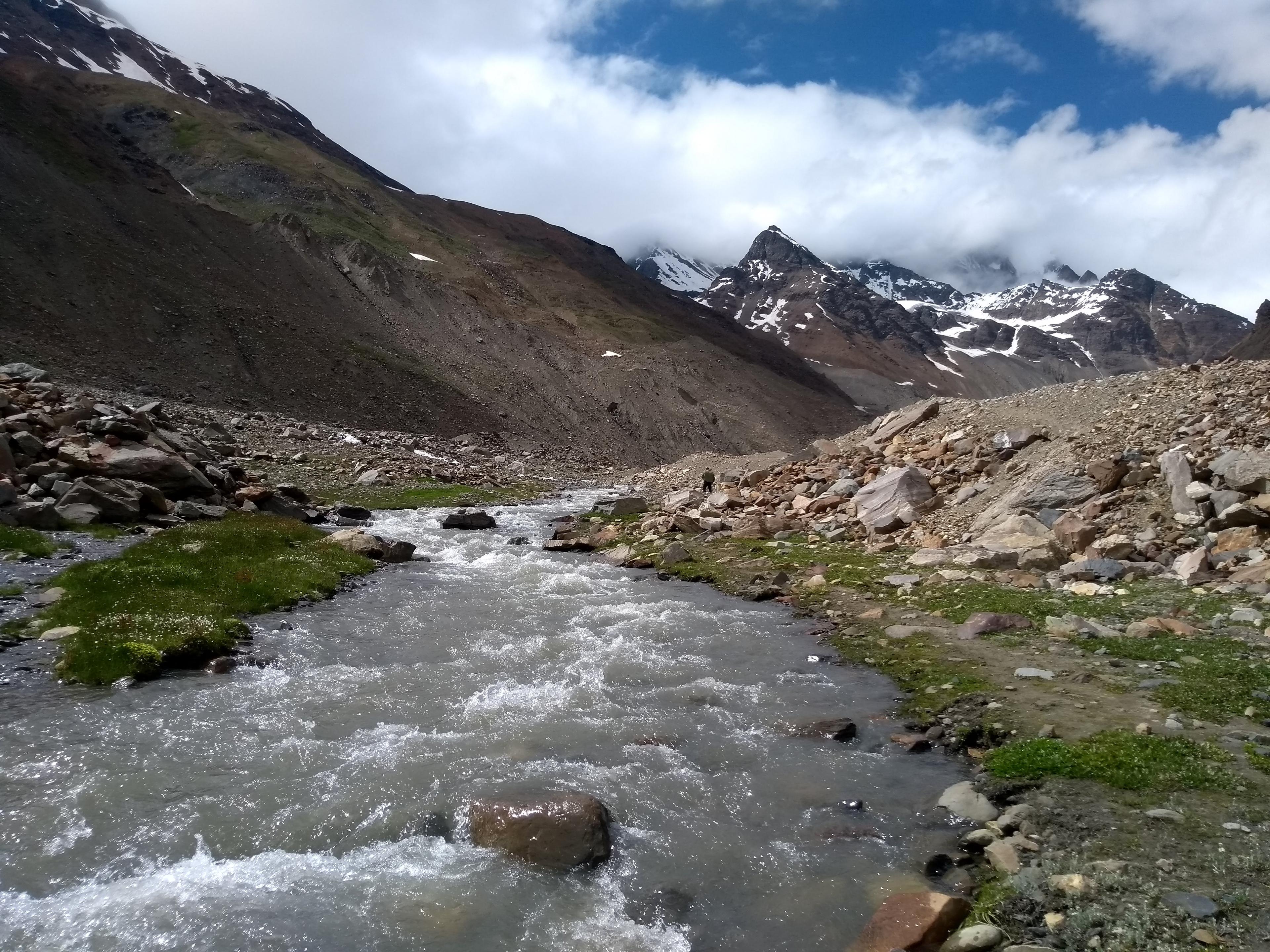 Pin Parvati Pass scenery 6